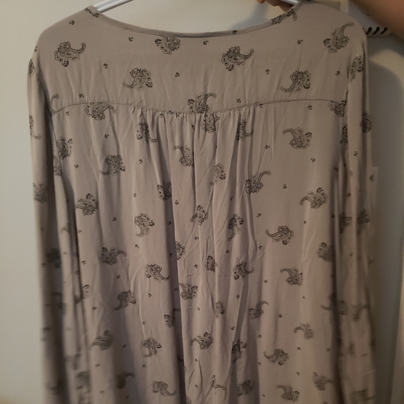 Blouse - Picture 2 of 3